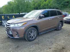 5TDJZRFH4HS436189 2017 TOYOTA HIGHLANDER