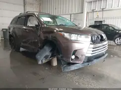 5TDJZRFH4HS453414 2017 TOYOTA HIGHLANDER