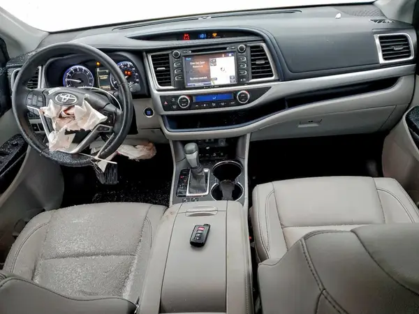 5TDJZRFH4HS454627 2017 TOYOTA HIGHLANDER - Image 8