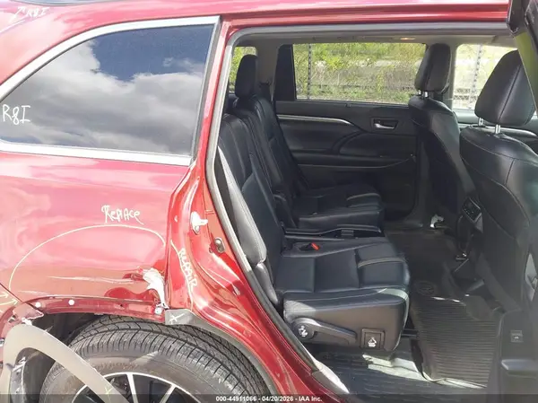 5TDJZRFH4HS455048 2017 TOYOTA HIGHLANDER - Image 8