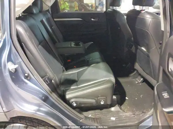 5TDJZRFH4HS459780 2017 TOYOTA HIGHLANDER - Image 8