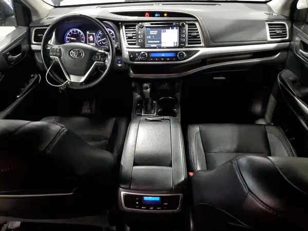 5TDJZRFH4HS481391 2017 TOYOTA HIGHLANDER - Image 8