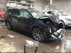 5TDJZRFH4HS508640 2017 TOYOTA HIGHLANDER