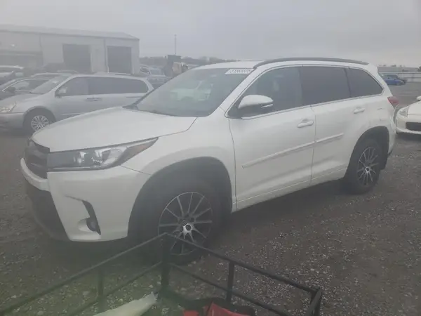 5TDJZRFH4JS488167 2018 TOYOTA HIGHLANDER - Image 1