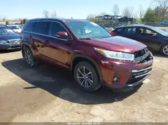 5TDJZRFH4JS490257 2018 TOYOTA HIGHLANDER