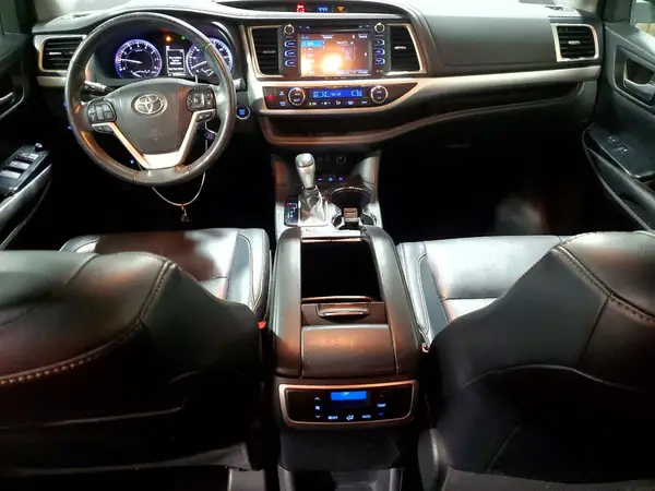 5TDJZRFH4JS498004 2018 TOYOTA HIGHLANDER - Image 8