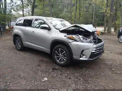 5TDJZRFH4JS532510 2018 TOYOTA HIGHLANDER