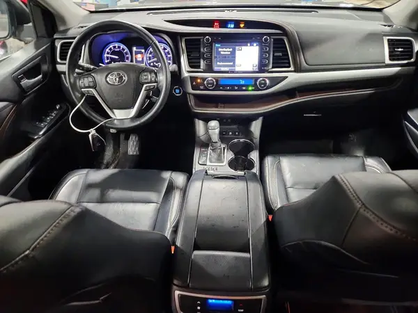 5TDJZRFH4JS533219 2018 TOYOTA HIGHLANDER - Image 8