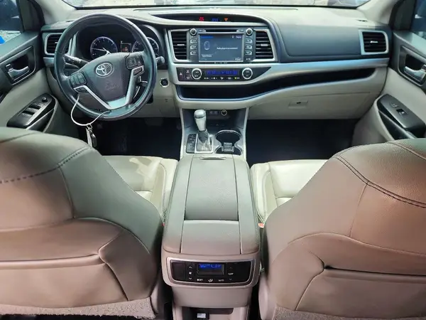 5TDJZRFH4JS544771 2018 TOYOTA HIGHLANDER - Image 8