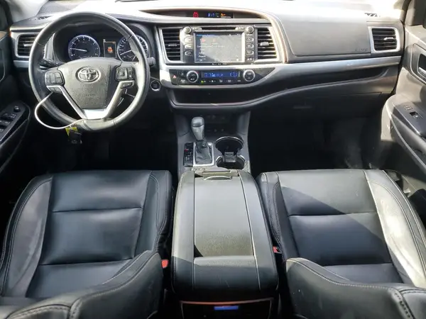 5TDJZRFH4JS551509 2018 TOYOTA HIGHLANDER - Image 8