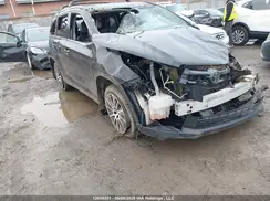 5TDJZRFH4JS552918 2018 TOYOTA HIGHLANDER