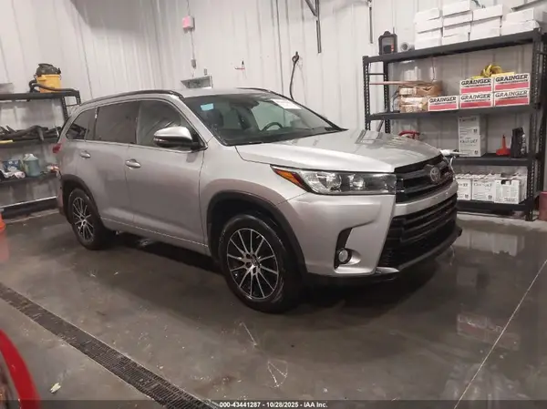 5TDJZRFH4JS817031 2018 TOYOTA HIGHLANDER