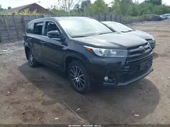 5TDJZRFH4JS821211 2018 TOYOTA HIGHLANDER