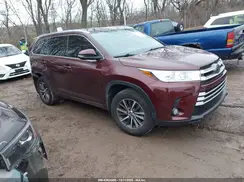 5TDJZRFH4JS829597 2018 TOYOTA HIGHLANDER