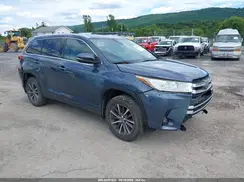 5TDJZRFH4JS865869 2018 TOYOTA HIGHLANDER