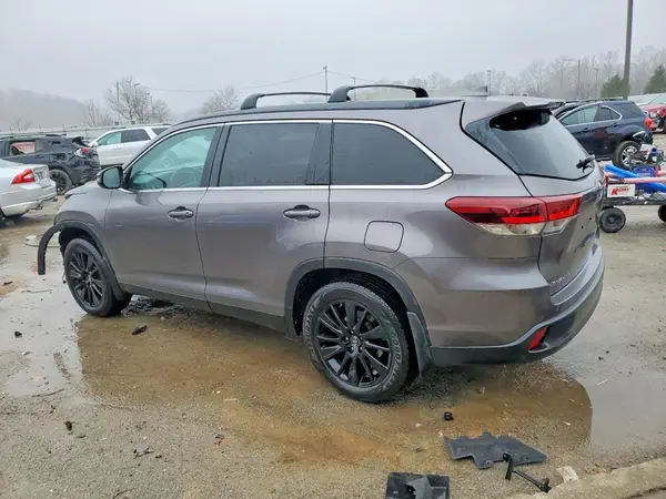 5TDJZRFH4KS566111 2019 TOYOTA HIGHLANDER - Image 2