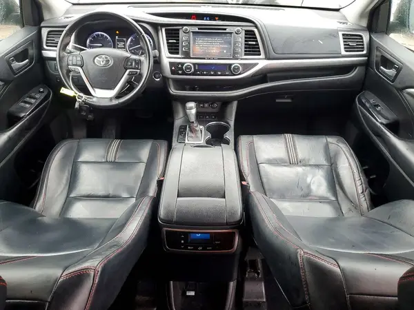 5TDJZRFH4KS566111 2019 TOYOTA HIGHLANDER - Image 8