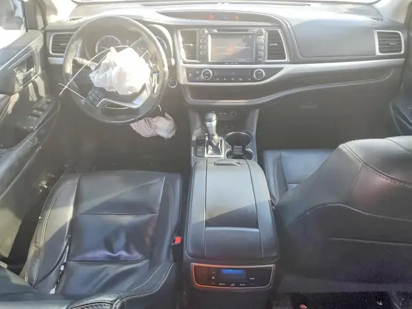 5TDJZRFH4KS566531 2019 TOYOTA HIGHLANDER - Image 8