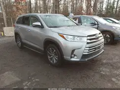 5TDJZRFH4KS566559 2019 TOYOTA HIGHLANDER