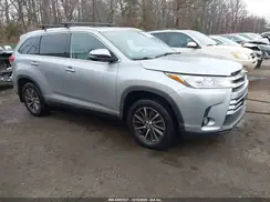 5TDJZRFH4KS574449 2019 TOYOTA HIGHLANDER