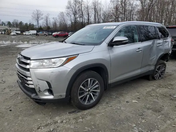 5TDJZRFH4KS579067 2019 TOYOTA HIGHLANDER - Image 1