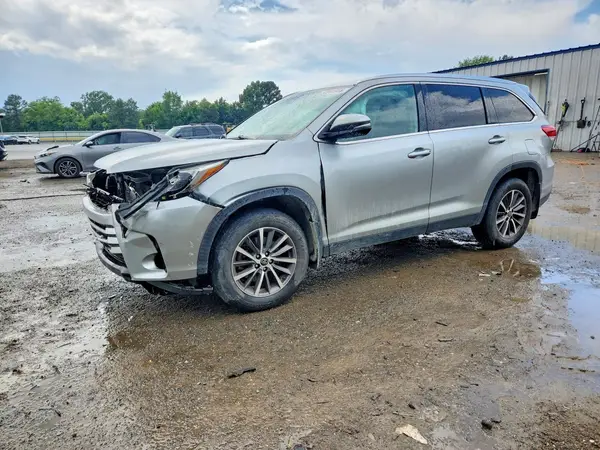 5TDJZRFH4KS587718 2019 TOYOTA HIGHLANDER - Image 1