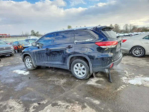 5TDJZRFH4KS588853 2019 TOYOTA HIGHLANDER - Image 2