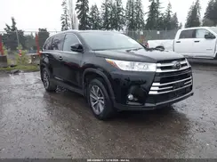 5TDJZRFH4KS593261 2019 TOYOTA HIGHLANDER