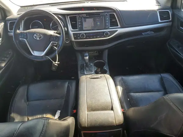 5TDJZRFH4KS594927 2019 TOYOTA HIGHLANDER - Image 8