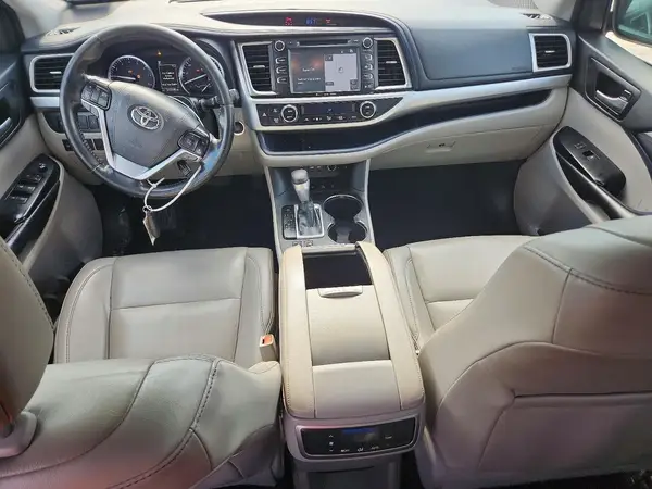 5TDJZRFH4KS598136 2019 TOYOTA HIGHLANDER - Image 8