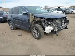 5TDJZRFH4KS729422 2019 TOYOTA HIGHLANDER