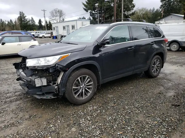 5TDJZRFH4KS746883 2019 TOYOTA HIGHLANDER - Image 1