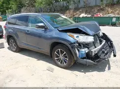5TDJZRFH4KS747077 2019 TOYOTA HIGHLANDER