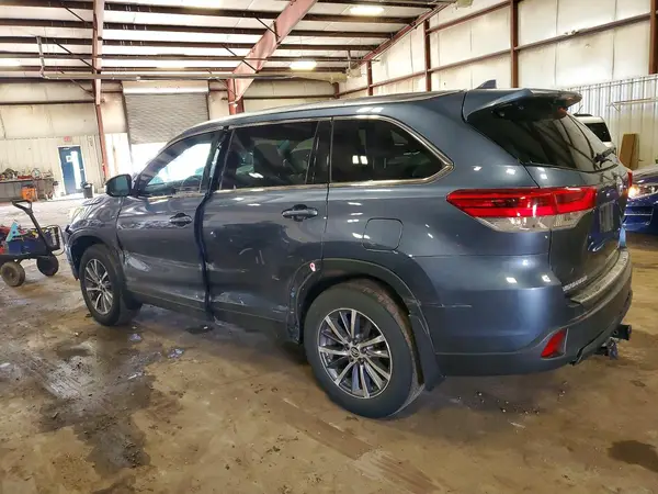 5TDJZRFH4KS917700 2019 TOYOTA HIGHLANDER - Image 2