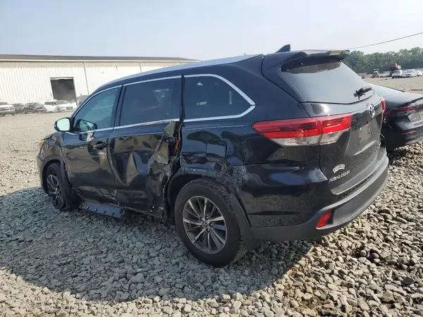 5TDJZRFH4KS946355 2019 TOYOTA HIGHLANDER - Image 2