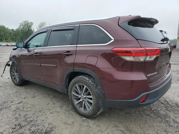 5TDJZRFH4KS961678 2019 TOYOTA HIGHLANDER - Image 2