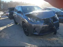 5TDJZRFH4KS984782 2019 TOYOTA HIGHLANDER