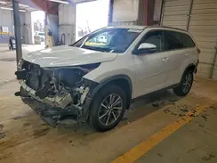 5TDJZRFH4KS991568 2019 TOYOTA HIGHLANDER