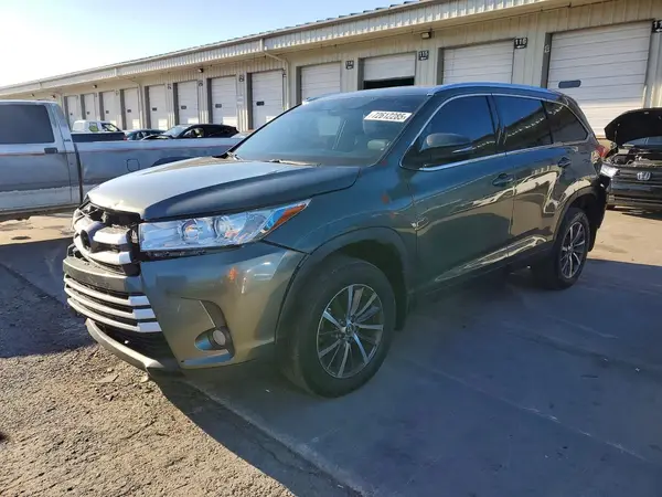 5TDJZRFH4KS996401 2019 TOYOTA HIGHLANDER - Image 1