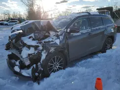 5TDJZRFH5HS358912 2017 TOYOTA HIGHLANDER