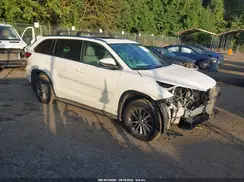 5TDJZRFH5HS402732 2017 TOYOTA HIGHLANDER
