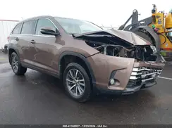 5TDJZRFH5HS404903 2017 TOYOTA HIGHLANDER
