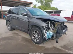 5TDJZRFH5HS405565 2017 TOYOTA HIGHLANDER