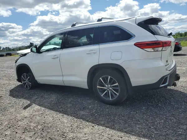 5TDJZRFH5HS406280 2017 TOYOTA HIGHLANDER - Image 2