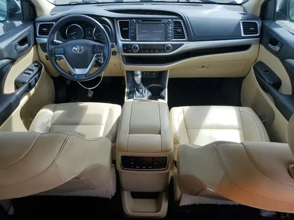 5TDJZRFH5HS406280 2017 TOYOTA HIGHLANDER - Image 8