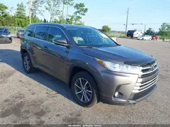 5TDJZRFH5HS408997 2017 TOYOTA HIGHLANDER