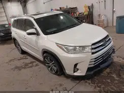 5TDJZRFH5HS430417 2017 TOYOTA HIGHLANDER