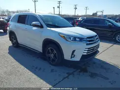 5TDJZRFH5HS451381 2017 TOYOTA HIGHLANDER
