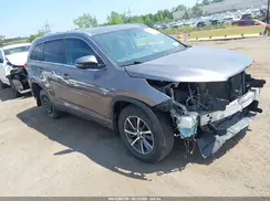 5TDJZRFH5HS452160 2017 TOYOTA HIGHLANDER