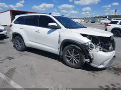 5TDJZRFH5JS486847 2018 TOYOTA HIGHLANDER